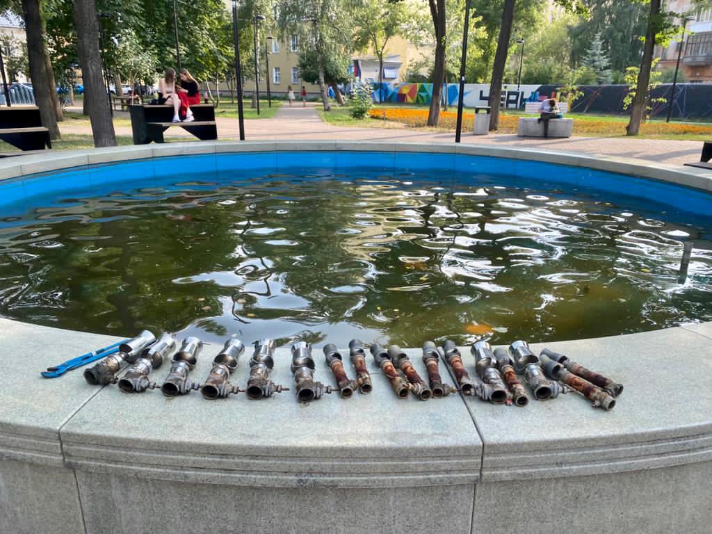Фонтан в сквере на Черном пруду в Нижнем Новгороде отремонтируют по гарантии к августу