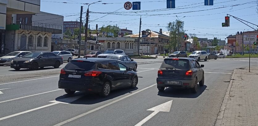 Новою полосу для движения добавили на улице Чкалова в Нижнем Новгороде 