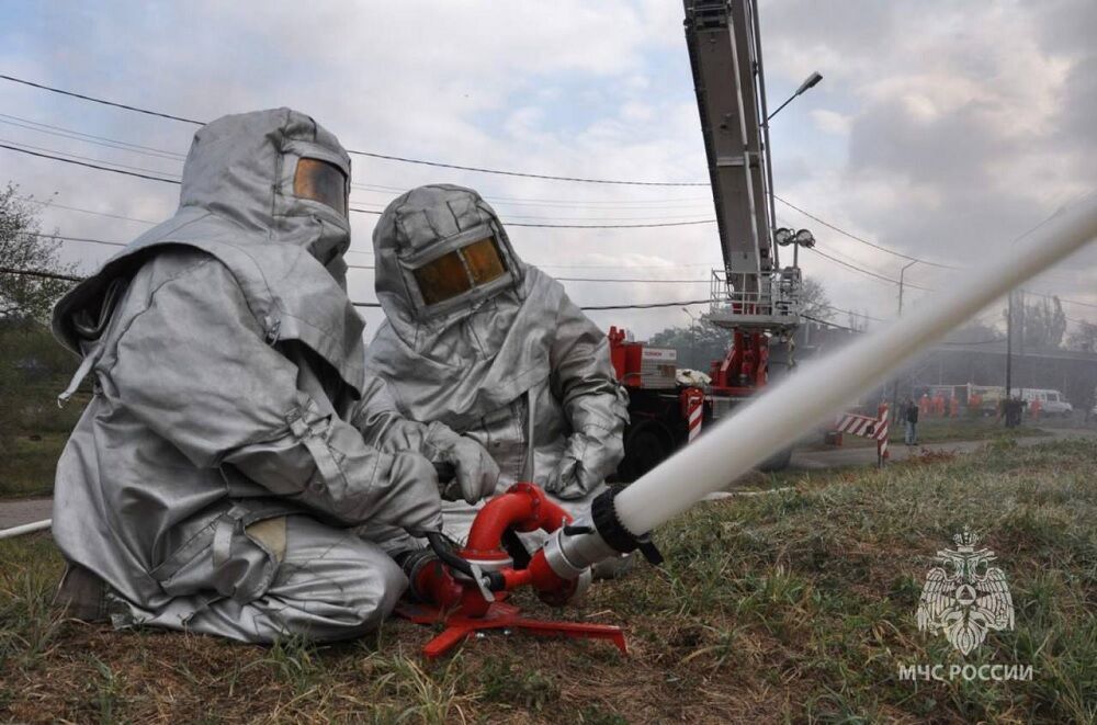 Для тушения пожара после БПЛА в Новошахтинске снизят напор воды - фото 1