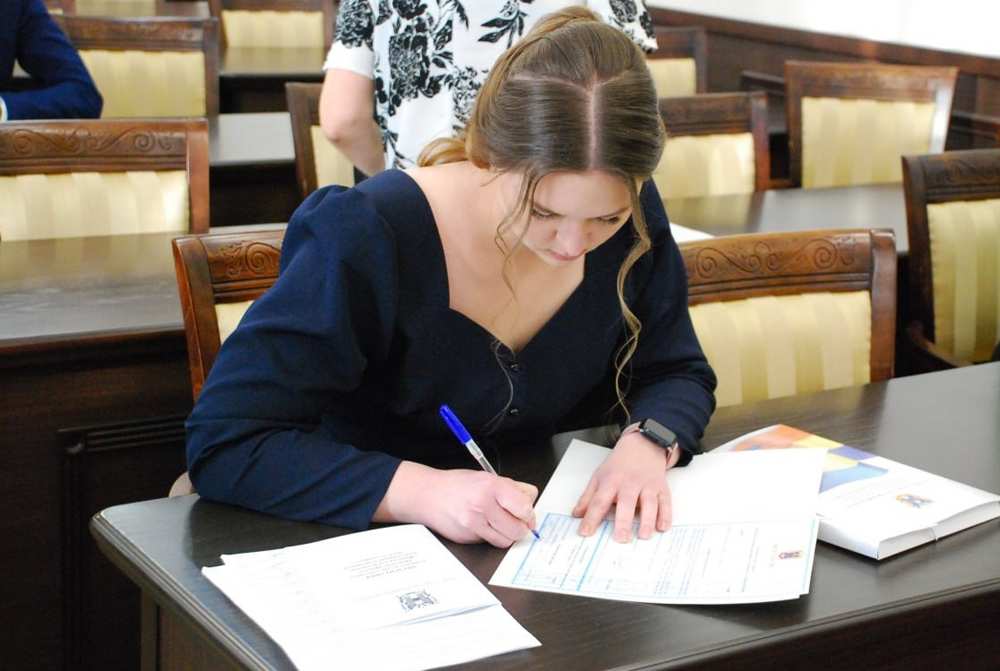 С начала года право на участие в проекте «Ипотека отличникам под 1% годовых» получил 31 выпускник  - Фото 1