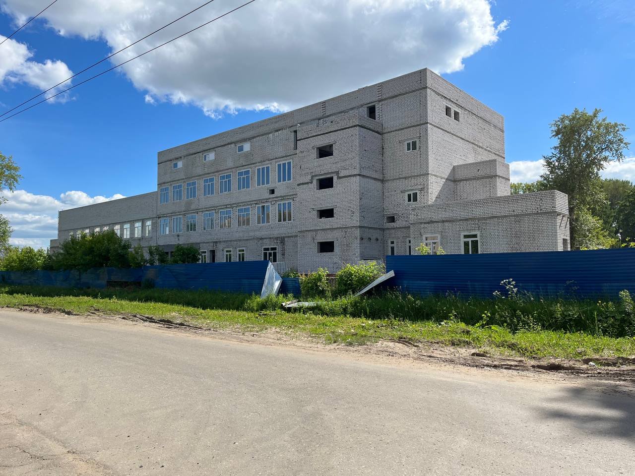 Пристрои к трем школам Нижнего Новгорода появятся к 2026 году - фото 1