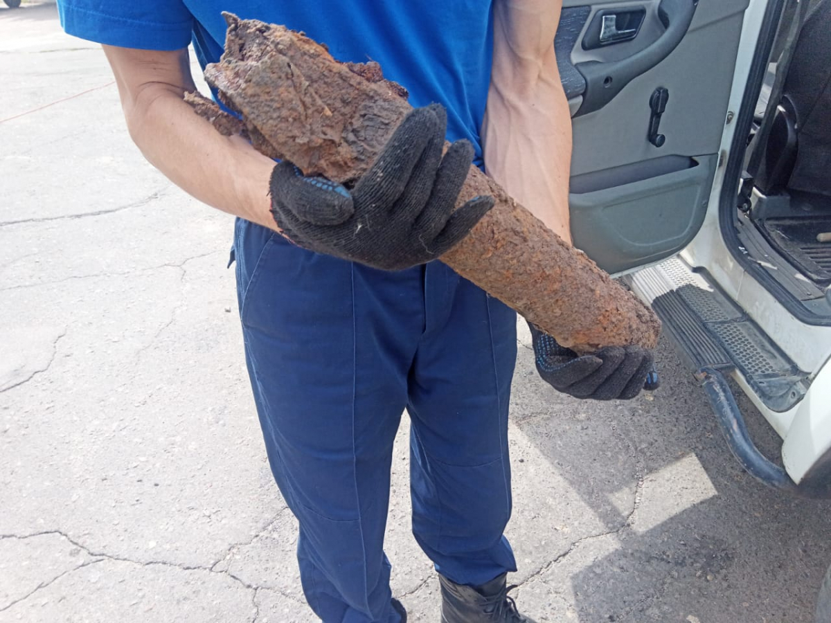 Реактивный снаряд обнаружили недалеко от здания Воронежской облдумы 16 июля - фото 1