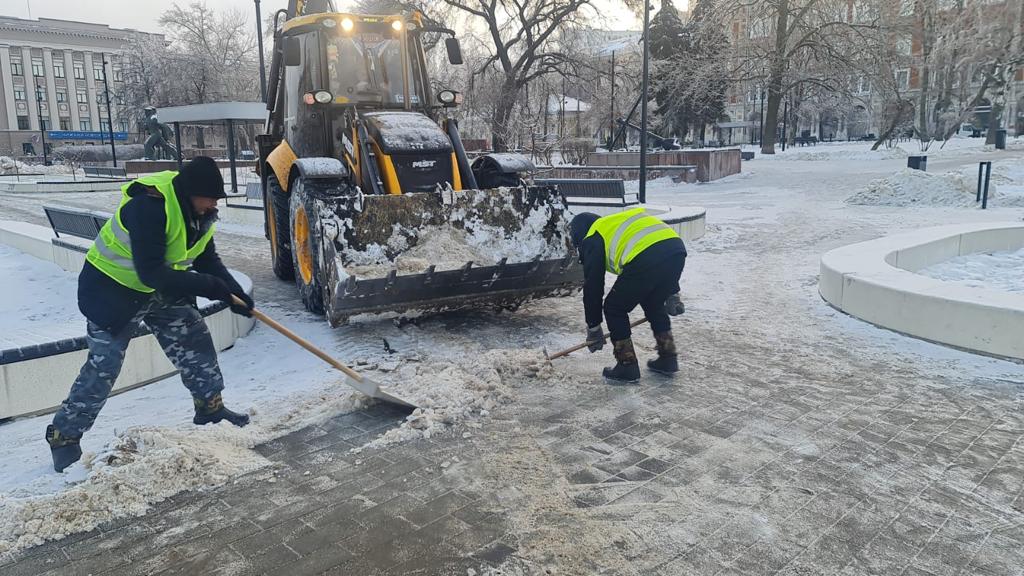 Более 100 тысяч кубометров снега вывезено с улиц Нижнего Новгорода за десять дней