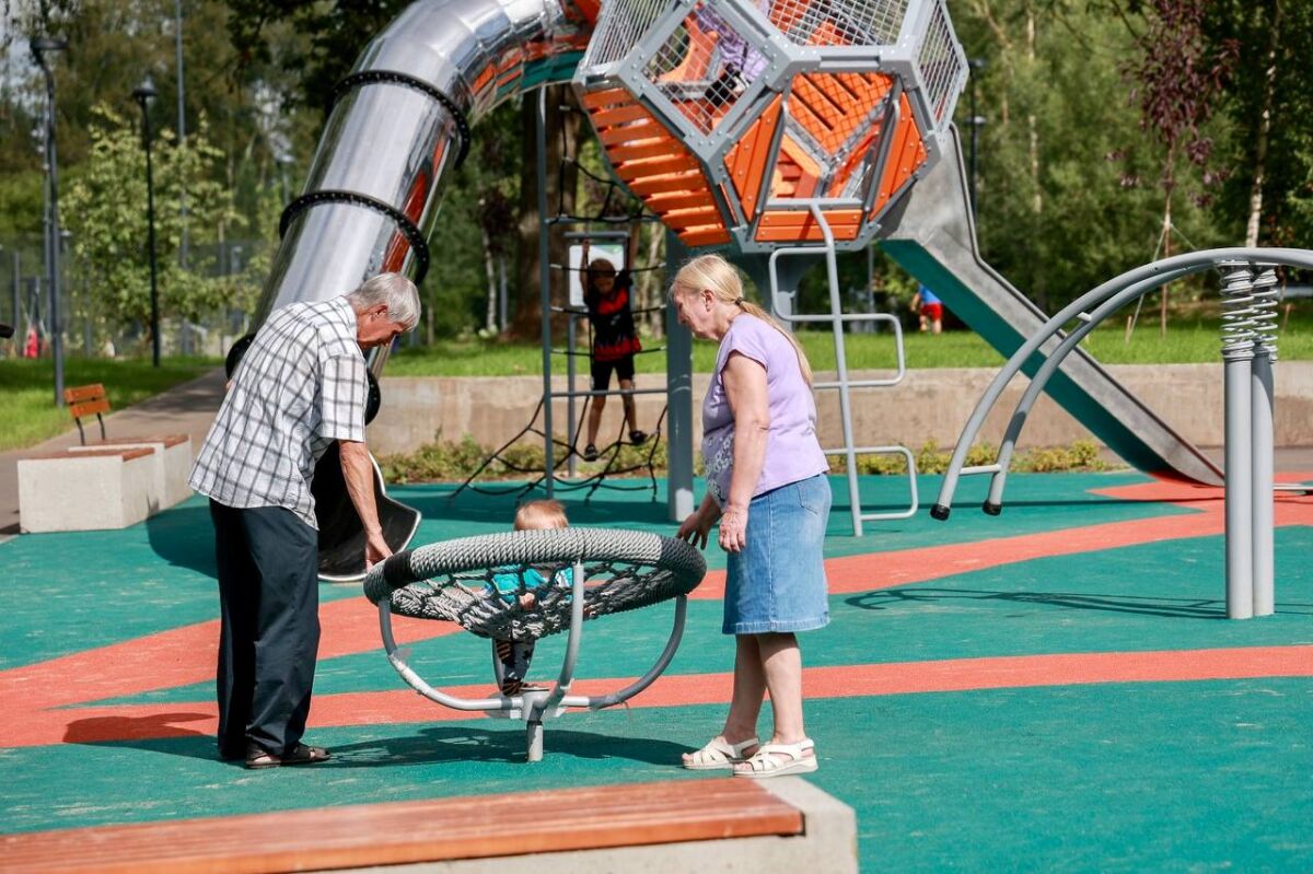 Сквер благоустроили на улице Космической в Нижнем Новгороде - фото 1